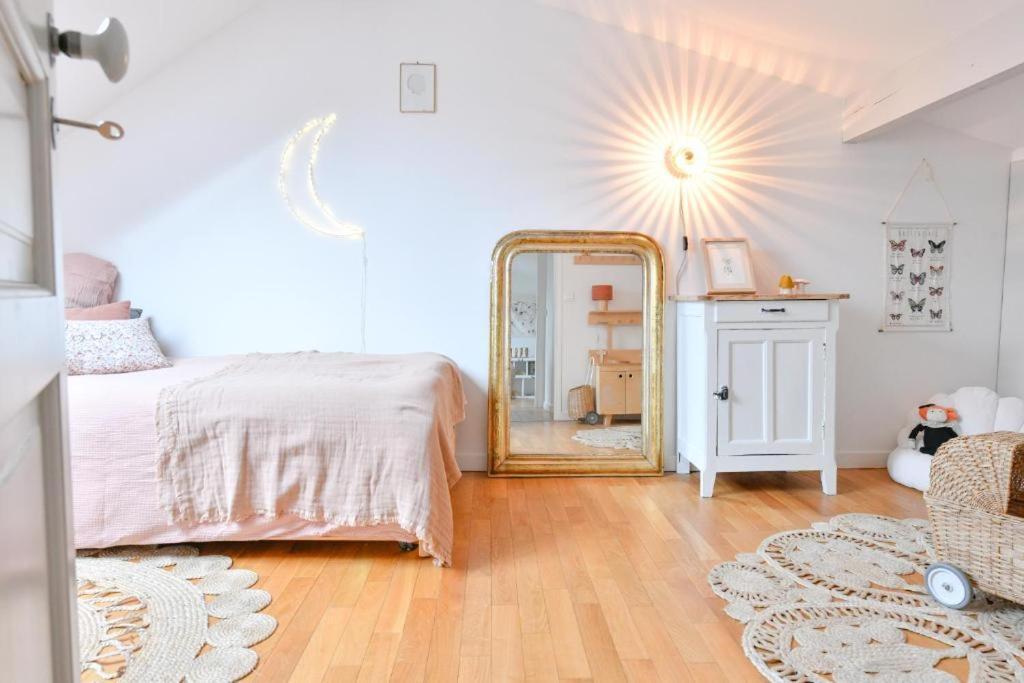 Entier Ou A Partager Dans Maison Familiale A Malmaison, Proche De Paris La Defense