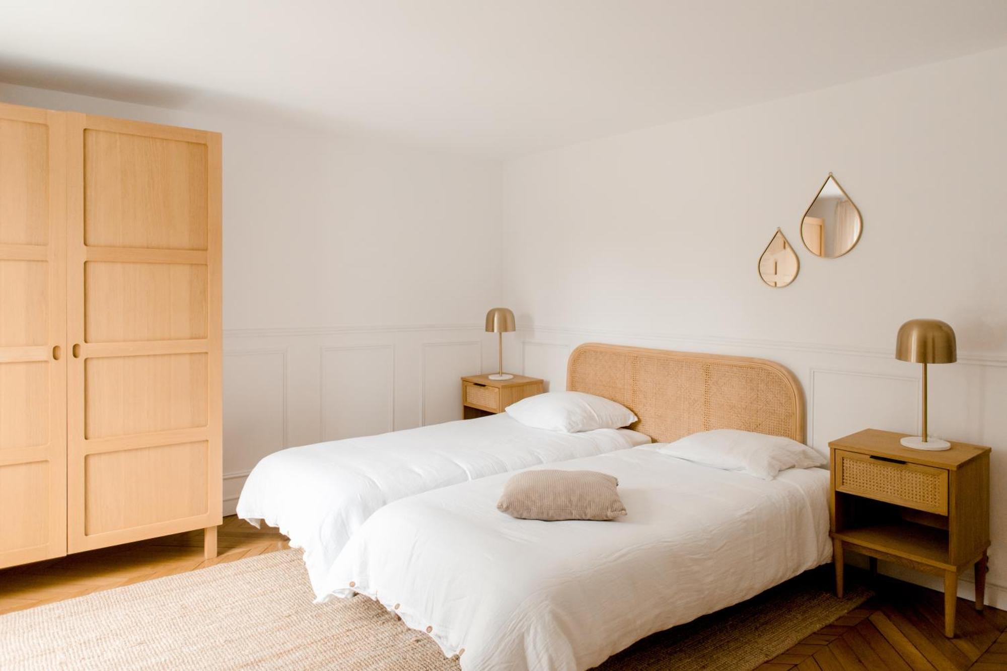 Entier Ou A Partager Dans Maison Familiale A Malmaison, Proche De Paris La Defense Privatunterkunft